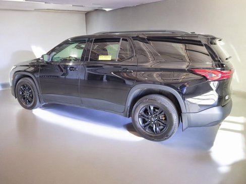 Used 2022 Chevrolet Traverse LT image 19