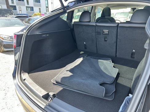 Used 2024 Tesla Model Y Long Range image 7