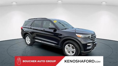 Certified 2023 Ford Explorer XLT w/ Equipment Group 202A image 4