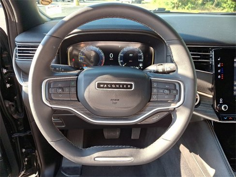 Used 2024 Jeep Wagoneer Series II image 19