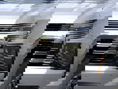 New 2026 Chevrolet Suburban Premier image 10