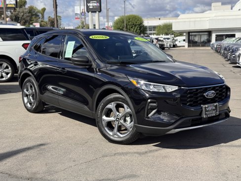 Used 2025 Ford Escape ST-Line w/ Tech Pack #1 image 2