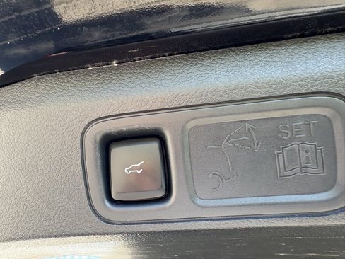 Used 2024 Ford Expedition Max XLT image 20