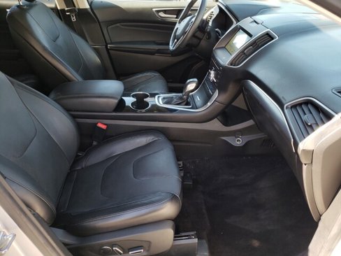 Used 2017 Ford Edge Titanium w/ Equipment Group 301A image 8