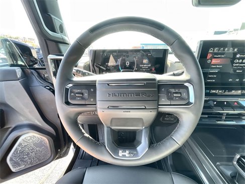 New 2026 GMC Hummer EV 4x4 Crew Cab image 11