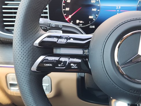 New 2026 Mercedes-Benz GLS 450 4MATIC image 29