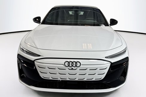 New 2025 Audi S6 e-tron Premium Plus image 2