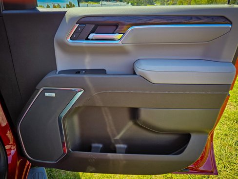 New 2026 GMC Sierra 1500 SLT w/ SLT Premium Plus Package image 46