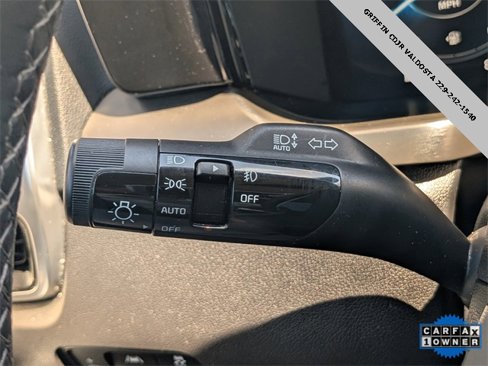 Used 2023 Kia Sorento SX image 30