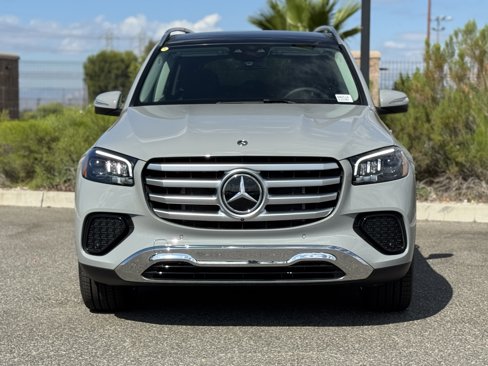 New 2026 Mercedes-Benz GLS 450 4MATIC image 5