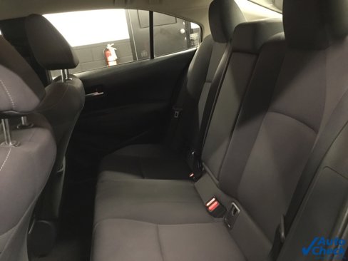 Used 2021 Toyota Corolla LE image 26