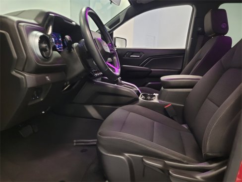 Used 2023 Chevrolet Colorado LT w/ LT Convenience Package image 4
