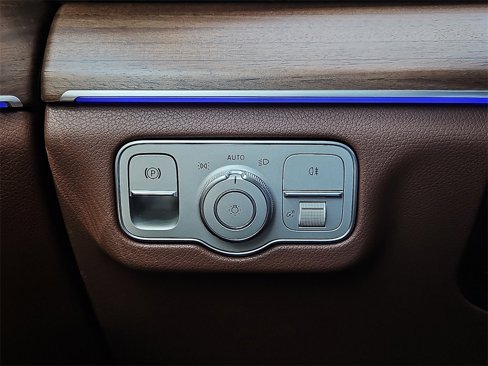 New 2025 Mercedes-Benz GLS 450 4MATIC image 23