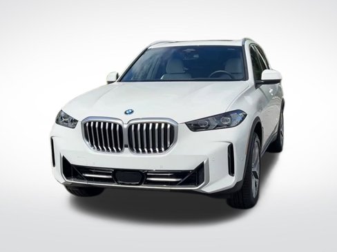 New 2026 BMW X5 xDrive50e w/ Premium Package image 3