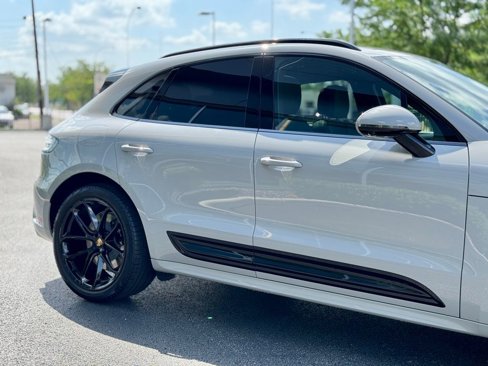 Used 2025 Porsche Macan GTS image 21