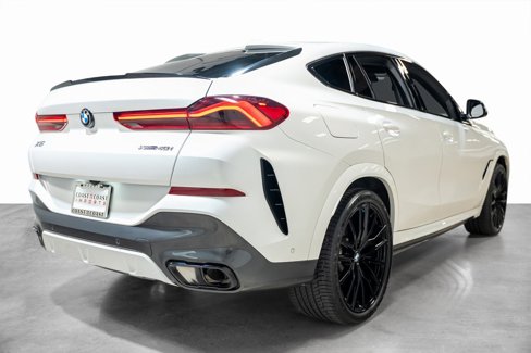 Used 2024 BMW X6 xDrive40i w/ M Sport Professional Package image 11
