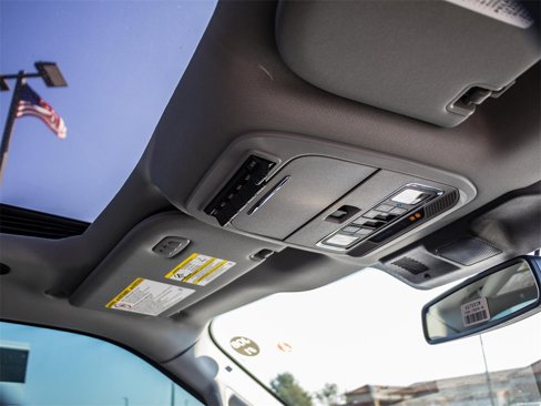 New 2026 Ford F250 Lariat w/ Black Appearance Package image 18