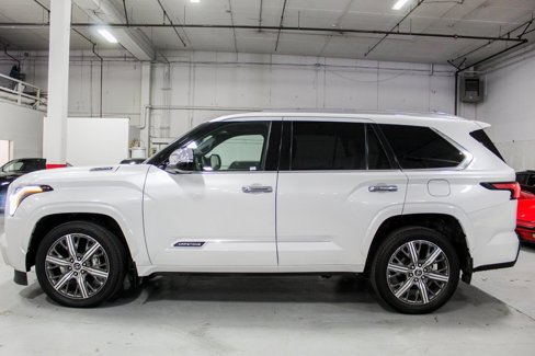Used 2023 Toyota Sequoia Capstone image 8