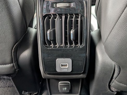 Certified 2024 Jeep Compass Latitude w/ Sun and Sound Group image 31