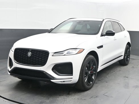 New 2026 Jaguar F-PACE R-Dynamic S image 3