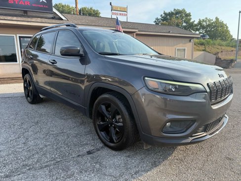 Used 2021 Jeep Cherokee Latitude Plus image 1