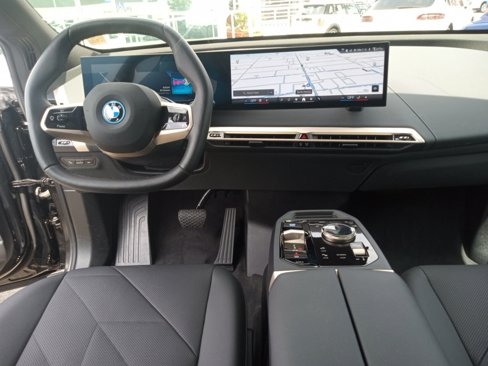 Used 2024 BMW iX xDrive50 w/ Sport Package image 13