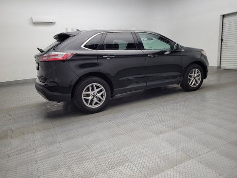Used 2023 Ford Edge SEL image 10