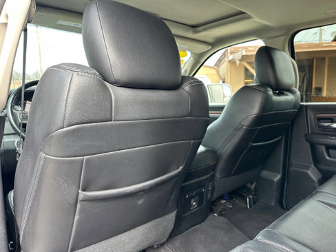 Used 2016 RAM 2500 Laramie image 12