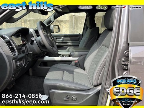 New 2026 RAM 1500 4x4 Crew Cab image 5