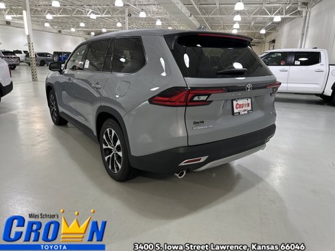 New 2026 Toyota Grand Highlander AWD Hybrid image 6