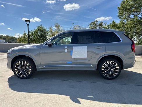 New 2026 Volvo XC90 B6 Ultra image 4