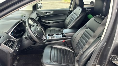 Used 2019 Ford Edge SEL w/ Equipment Group 201A image 10