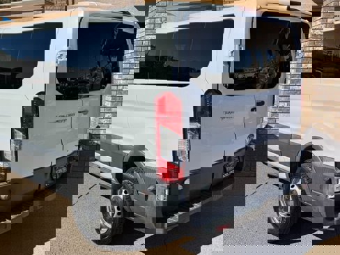 Used 2018 Ford Transit 350 XL image 14