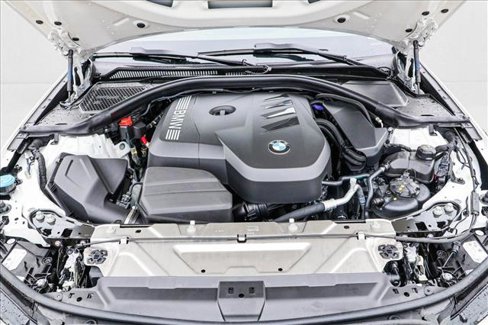 Used 2025 BMW 330i xDrive Sedan w/ Premium Package image 27