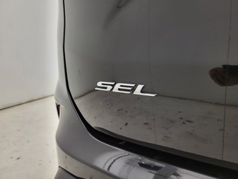 Used 2024 Ford Edge SEL image 22