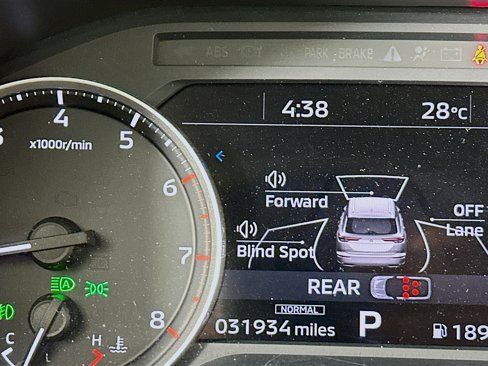 Used 2024 Mitsubishi Outlander SE image 18