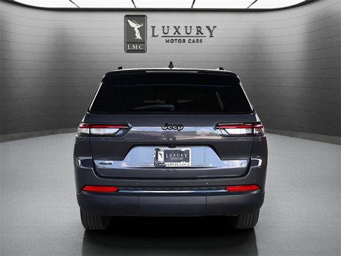 Used 2024 Jeep Grand Cherokee L Laredo image 6
