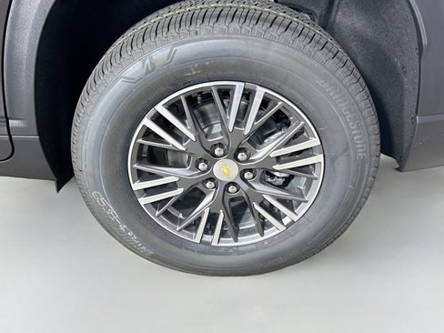 New 2026 Chevrolet Traverse LT image 32