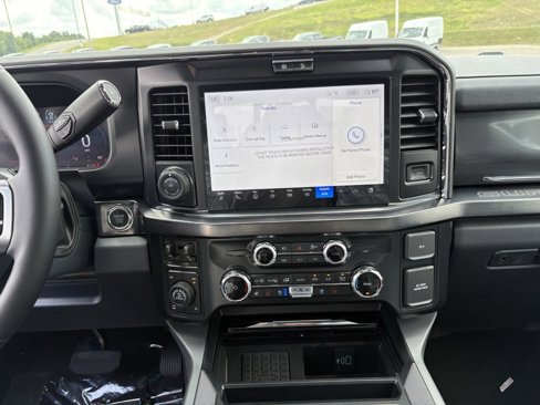 New 2026 Ford F350 Lariat image 30