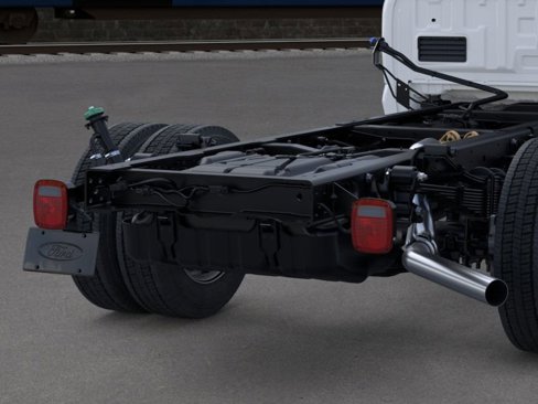 New 2026 Ford F550 4x4 Crew Cab image 21