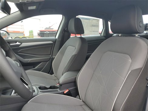 New 2025 Volkswagen Jetta Sport image 10
