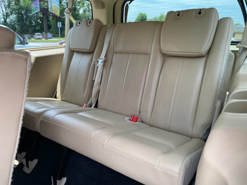 Used 2016 Ford Expedition EL XLT w/ Equipment Group 202A image 25