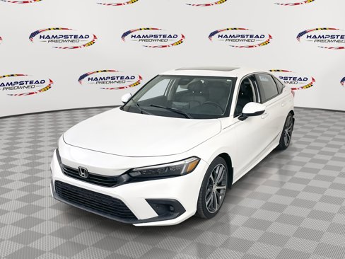 Used 2024 Honda Civic Touring image 1