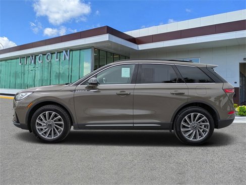 New 2025 Lincoln Corsair Reserve image 6