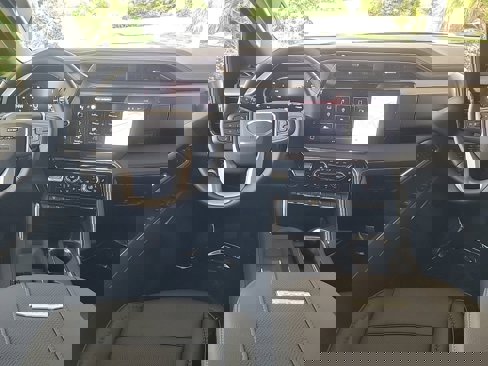 New 2026 GMC Sierra 3500 Denali w/ Denali Reserve Package image 16