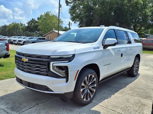 New 2025 Chevrolet Suburban High Country image 24