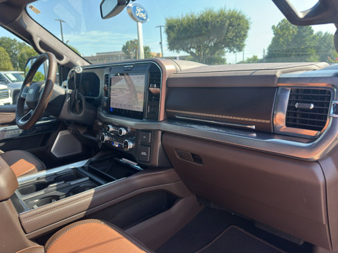 Used 2025 Ford F250 King Ranch w/ Chrome Package image 15