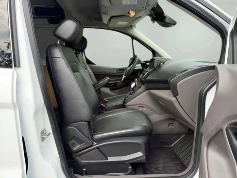 Used 2019 Ford Transit Connect XL image 24