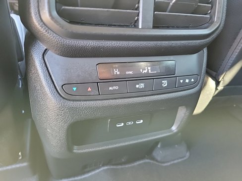 New 2025 Honda Pilot Touring image 20
