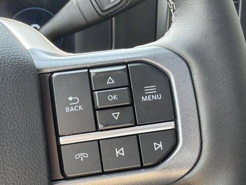New 2025 Ford F250 Lariat w/ Lariat Ultimate Package image 16